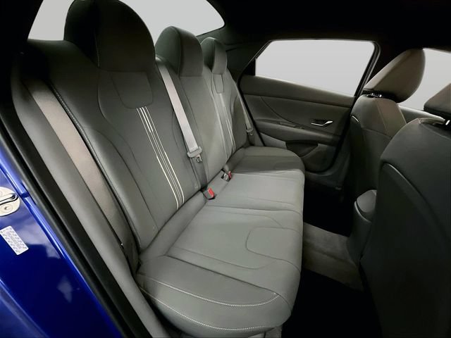 Used 2023 Hyundai Elantra SEL FWD image 26