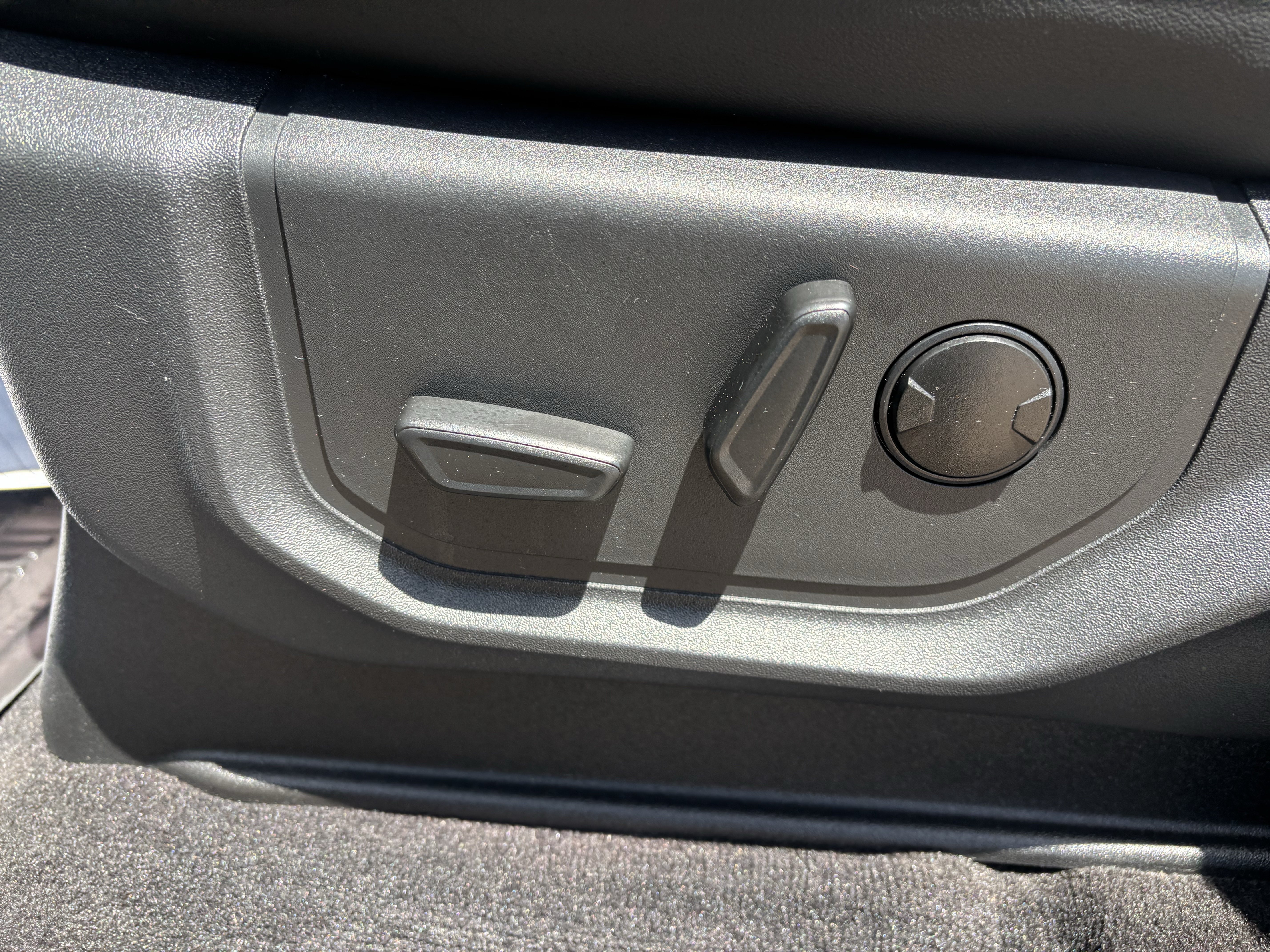 Certified 2023 Ford Expedition XLT RWD image 13