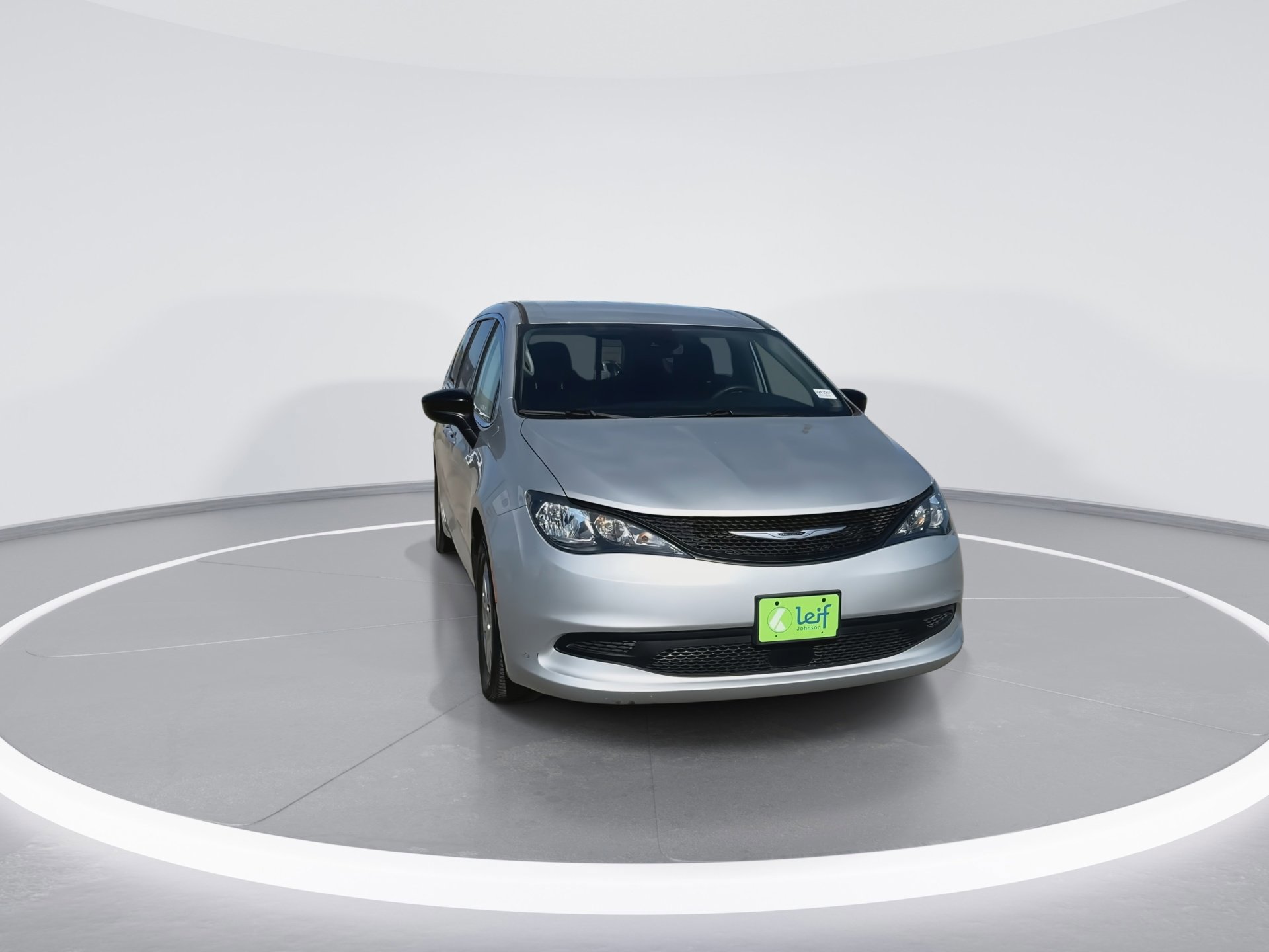 Used 2024 Chrysler Voyager LX video 2