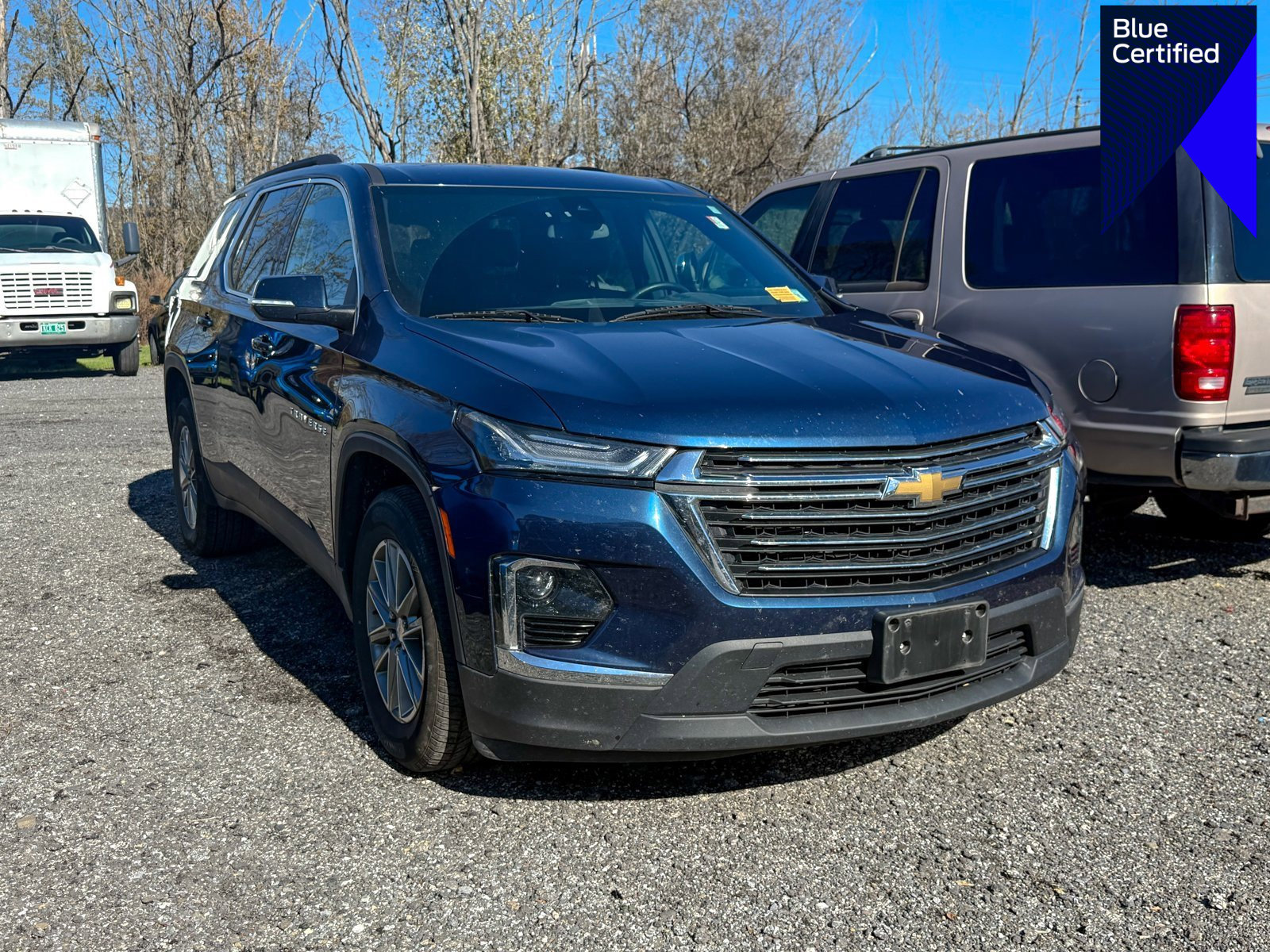 Used 2023 Chevrolet Traverse LT