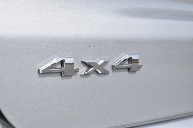 Used 2025 Jeep Compass Limited AWD/4WD image 10