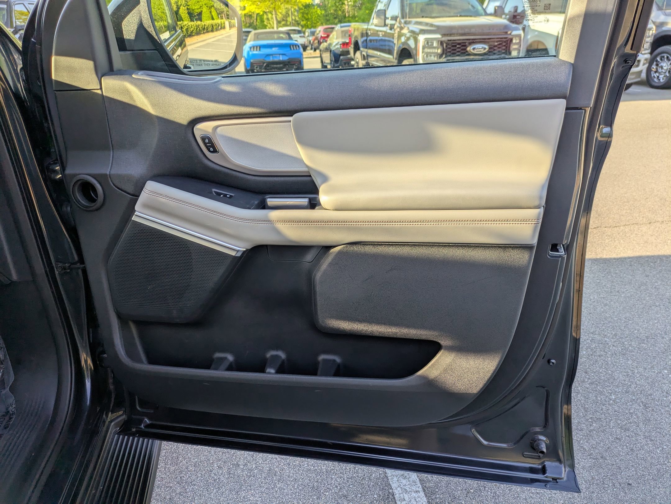Certified 2025 Ford Expedition Max Active RWD image 40