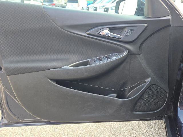Used 2023 Chevrolet Malibu LT image 18