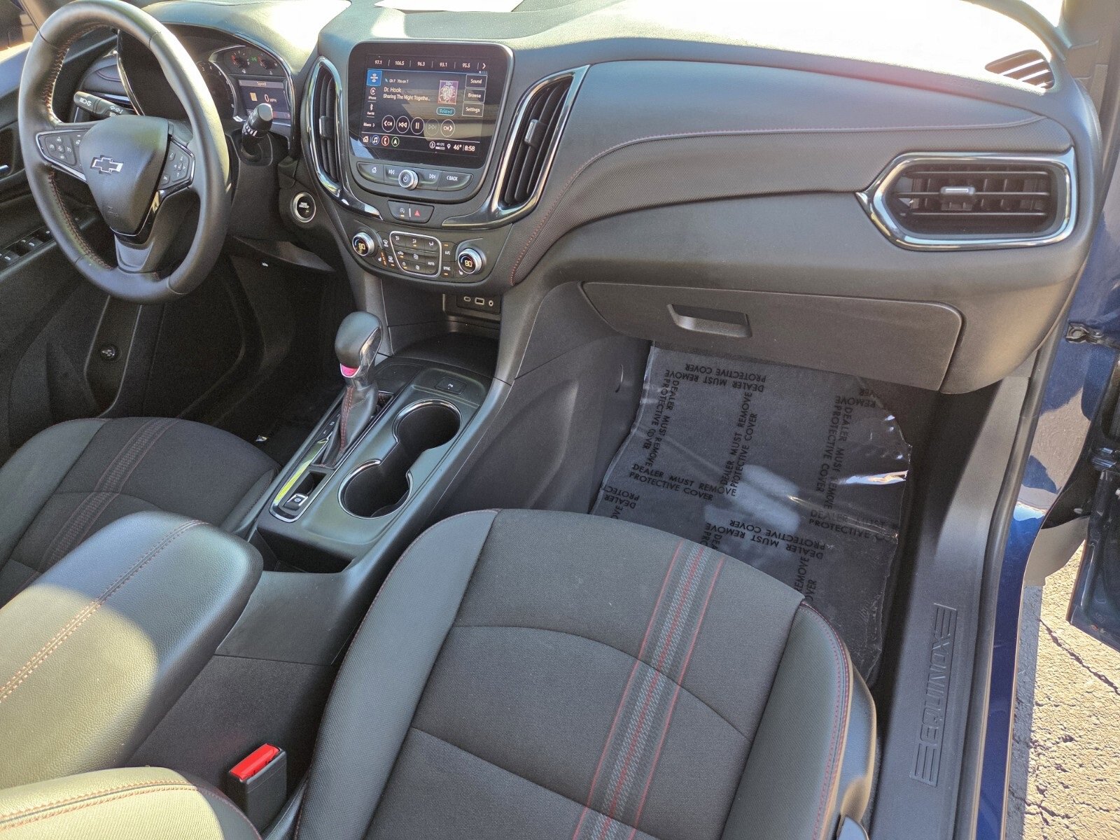 Used 2022 Chevrolet Equinox RS w/ Infotainment Package image 16