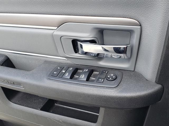 Used 2024 RAM 1500 Classic SLT AWD/4WD image 22
