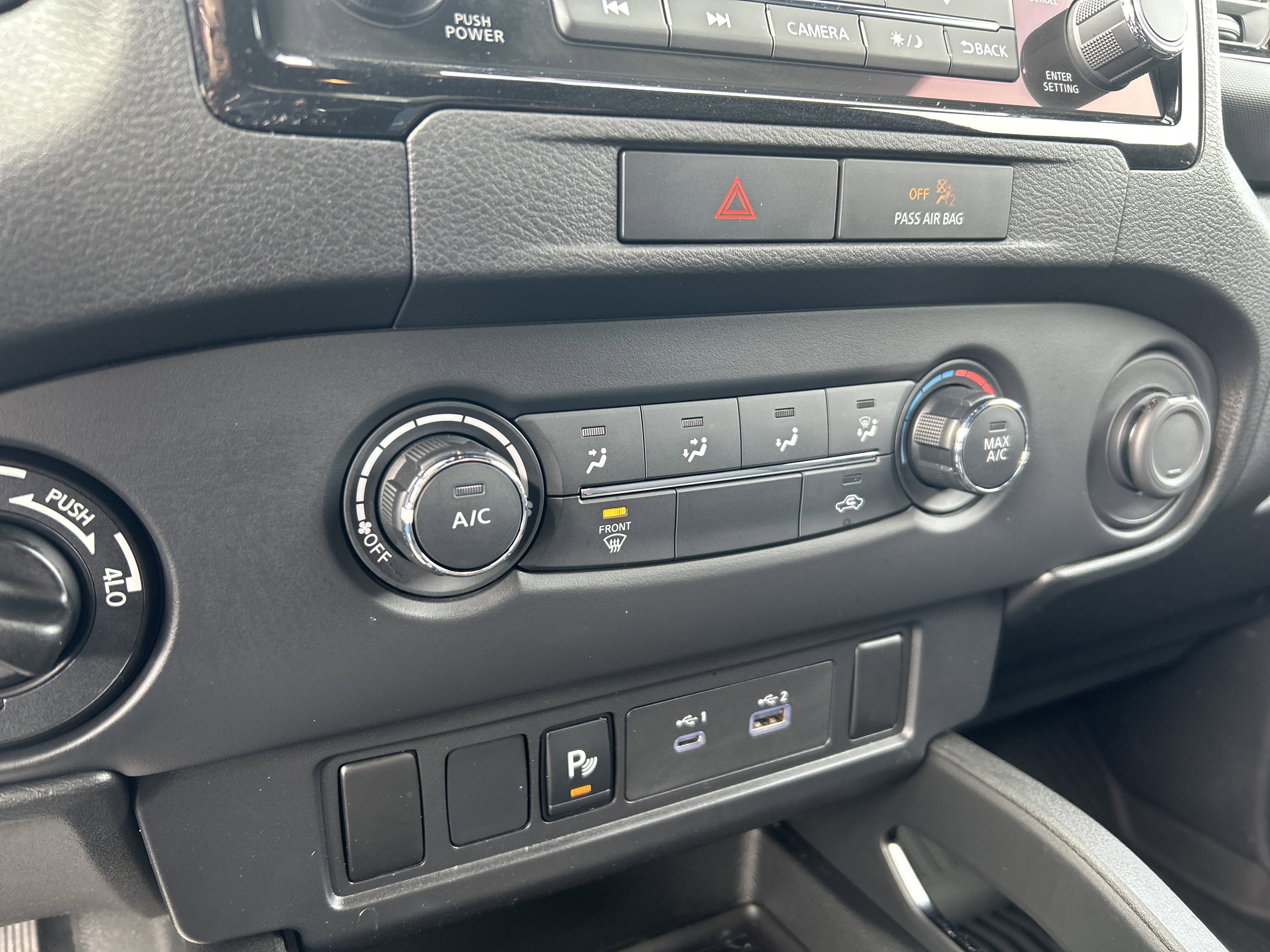 Used 2023 Nissan Frontier SV w/ Midnight Edition Package image 20