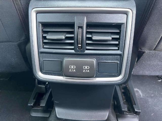 Used 2024 Subaru Forester Premium AWD/4WD image 12