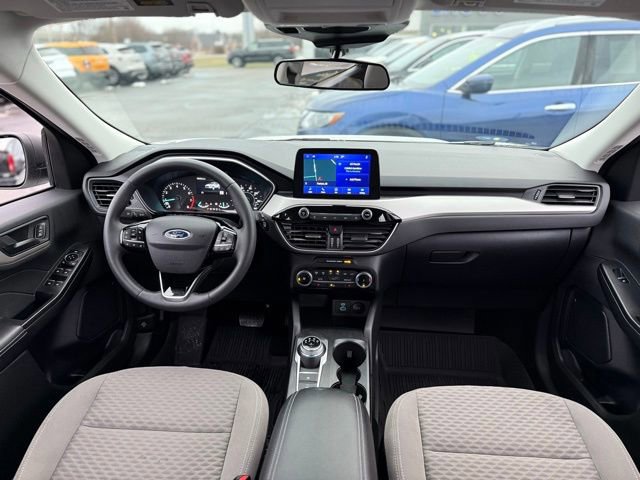 Certified 2022 Ford Escape SE w/ Cold Weather Package image 15
