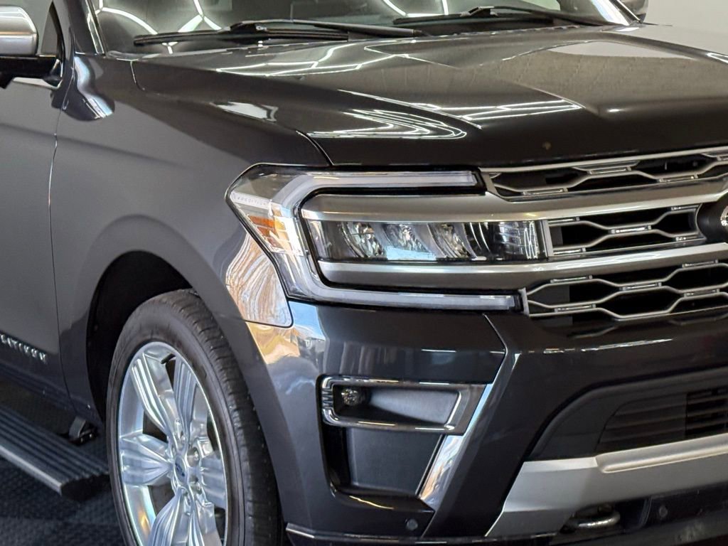 Certified 2023 Ford Expedition Platinum image 7