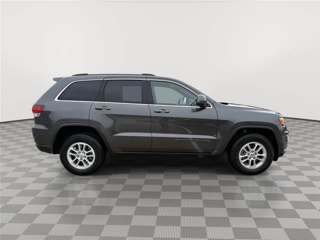 Used 2020 Jeep Grand Cherokee Laredo AWD/4WD image 8
