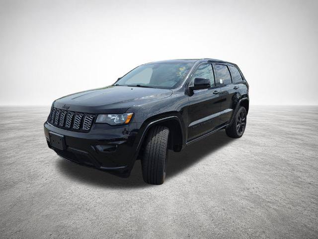 Used 2022 Jeep Grand Cherokee Laredo X AWD/4WD image 4
