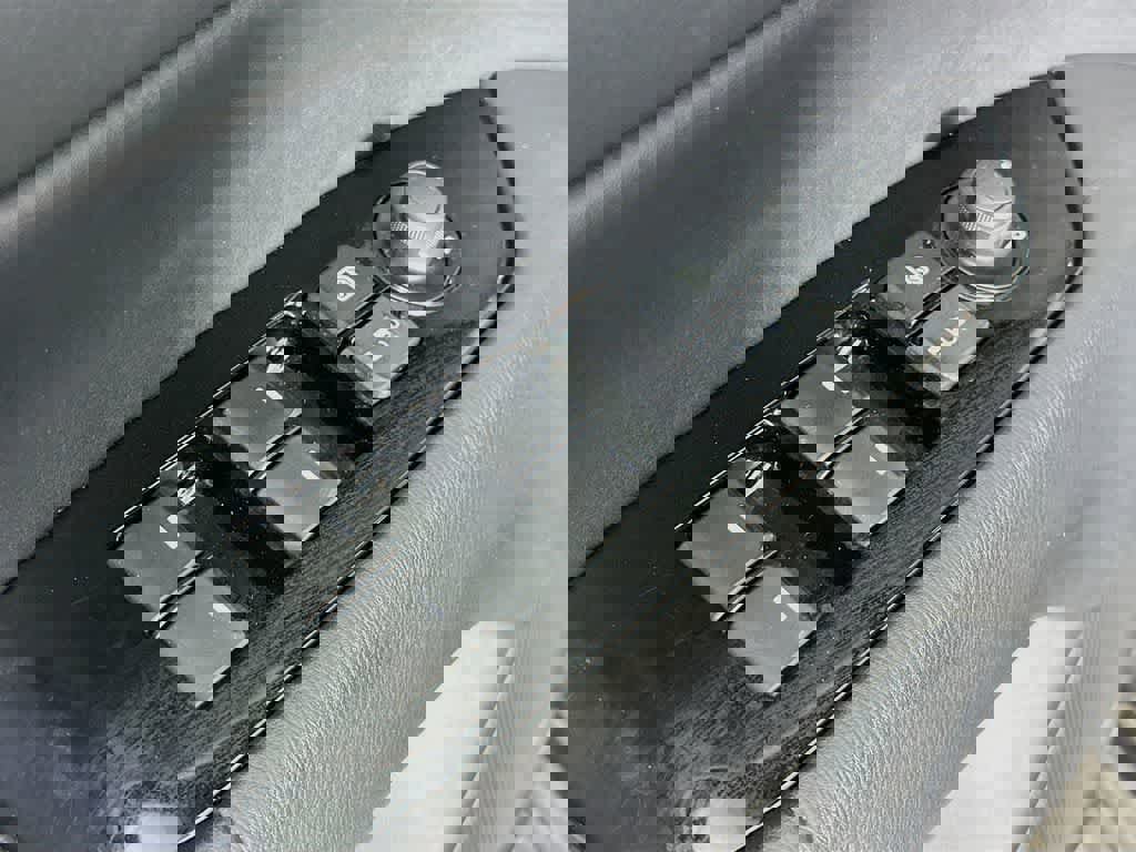 Used 2025 MAZDA CX-5 AWD 2.5 S w/ Select Package image 29