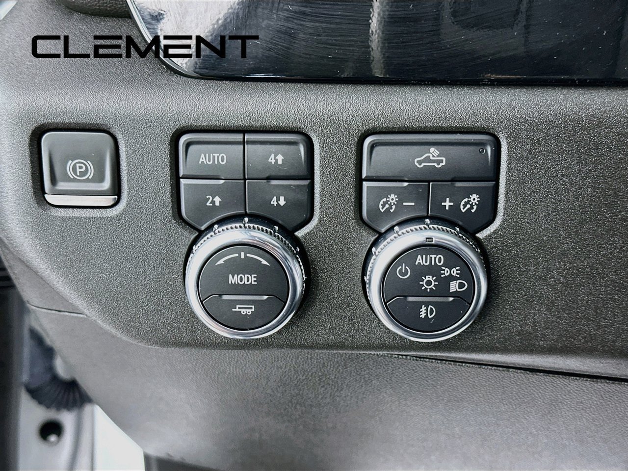 Used 2023 GMC Sierra 1500 Elevation AWD/4WD image 14