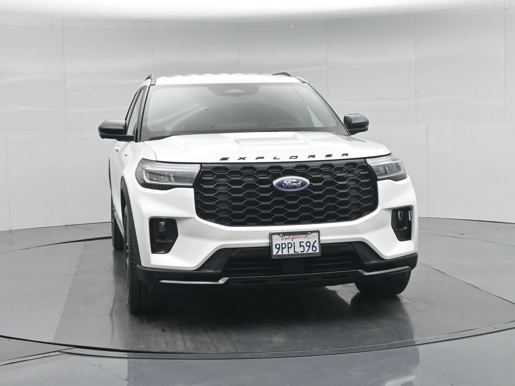 Certified 2025 Ford Explorer ST-Line w/ Premium Package RWD image 58