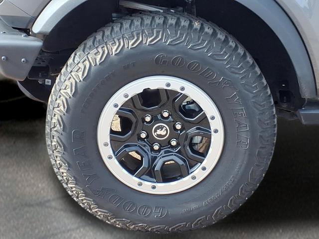 Certified 2022 Ford Bronco Black Diamond w/ Sasquatch Package AWD/4WD image 13