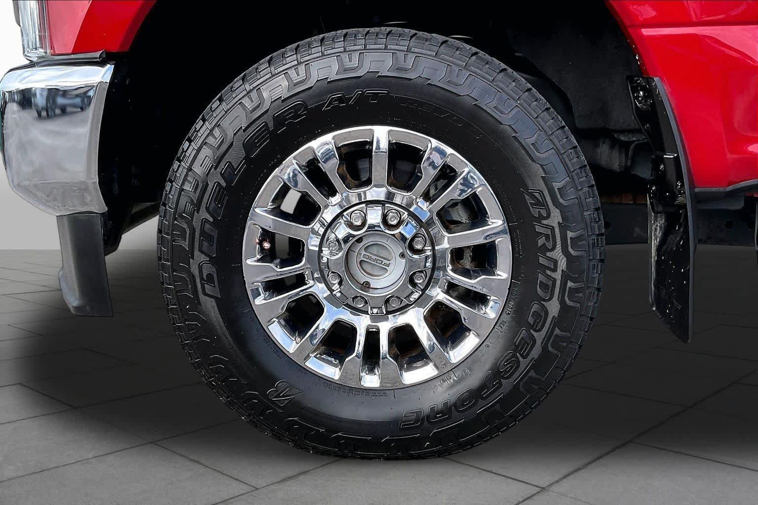 Certified 2021 Ford F250 XLT w/ XLT Premium Package AWD/4WD image 11