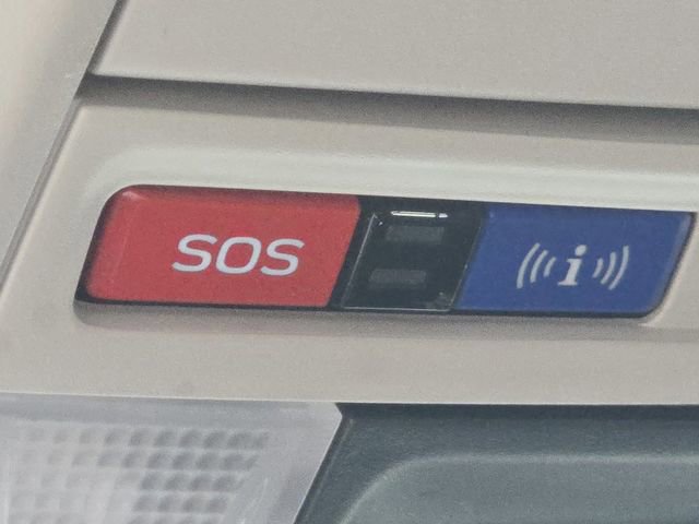 Used 2021 Subaru Forester Limited w/ Popular Package #3 AWD/4WD image 14