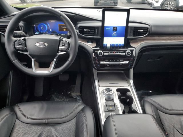 Certified 2023 Ford Explorer Platinum w/ Technology Package image 27