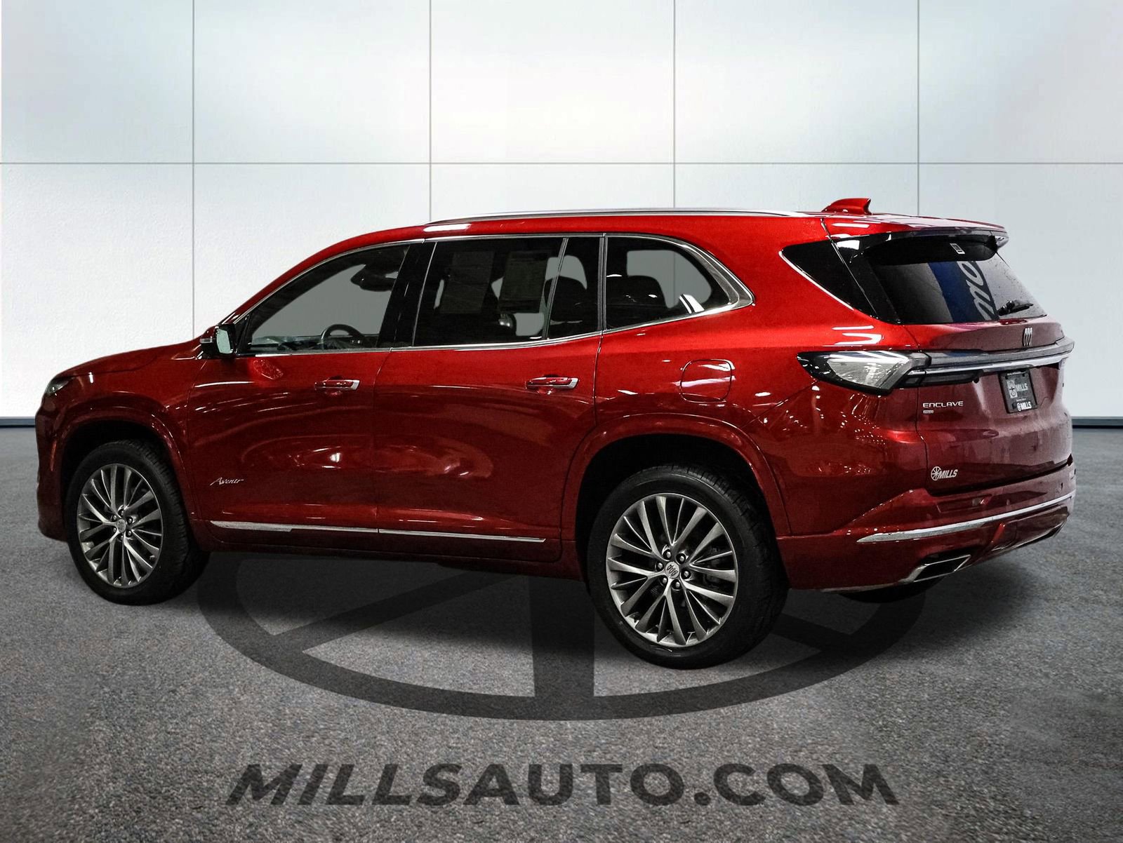 Used 2025 Buick Enclave Avenir w/ Trailering Package, 5000 lbs. AWD/4WD image 7