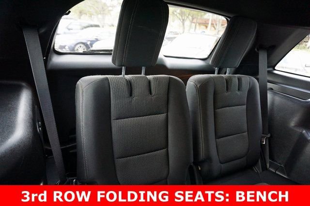 Certified 2017 Ford Explorer XLT image 15