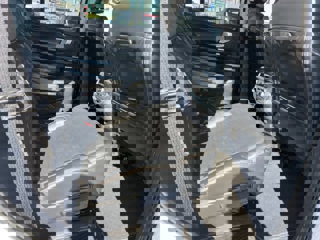 Certified 2025 Ford Expedition Platinum w/ Driver's Package image 21