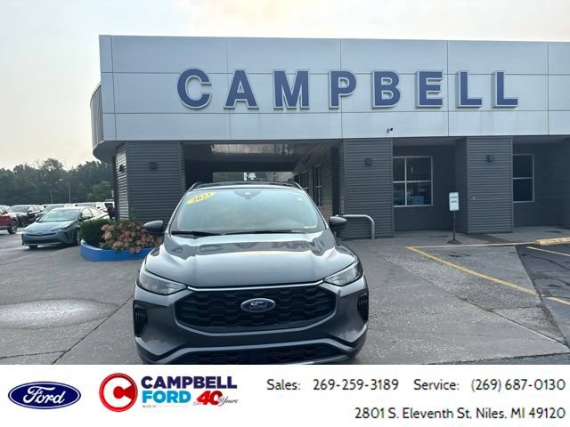 Certified 2023 Ford Escape ST-Line w/ Tech Pack #1 AWD/4WD image 8