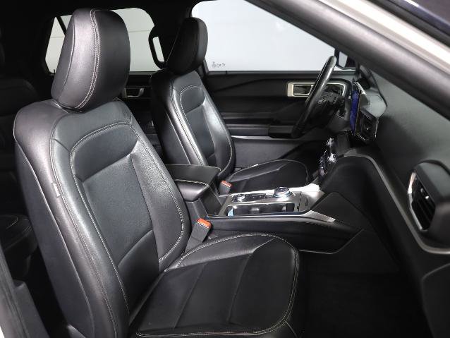 Certified 2020 Ford Explorer XLT w/ Equipment Group 202A image 8