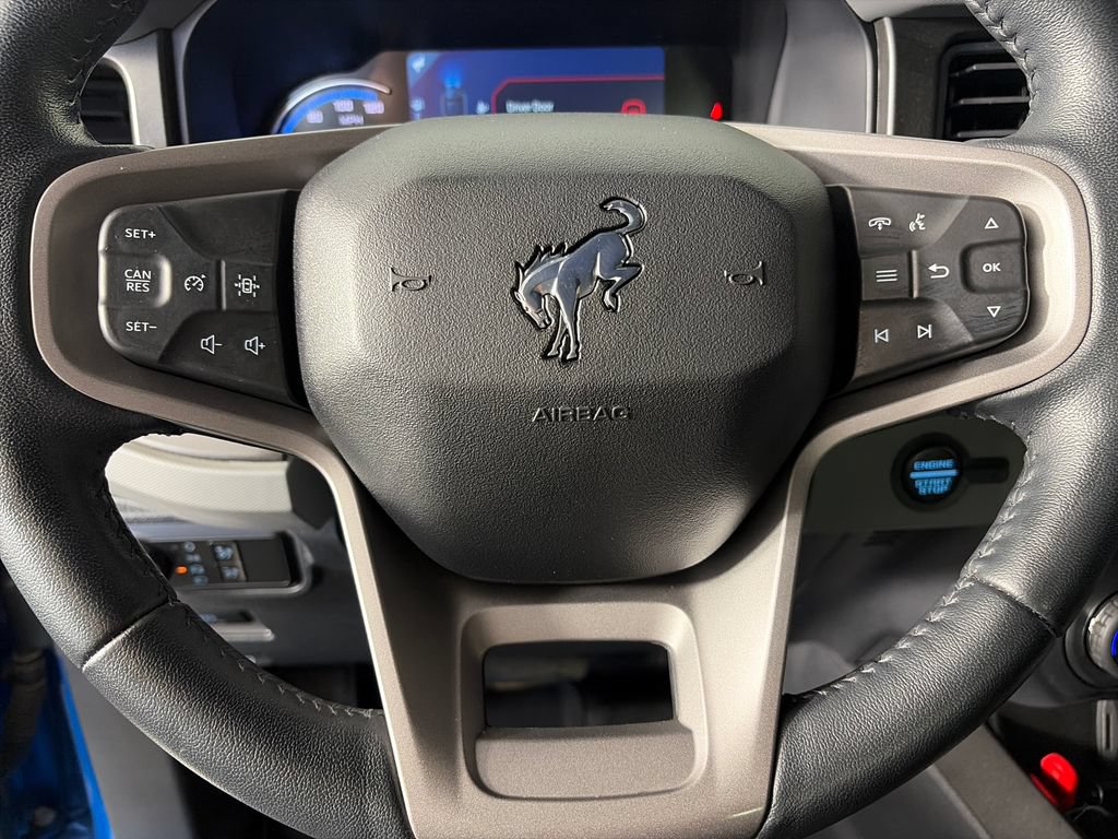 Certified 2022 Ford Bronco Black Diamond AWD/4WD image 15