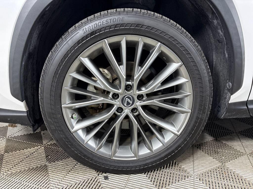 Used 2022 Lexus NX 350h AWD image 12