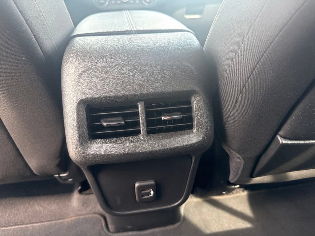 Used 2021 GMC Terrain SLE w/ Driver Convenience Package FWD image 23