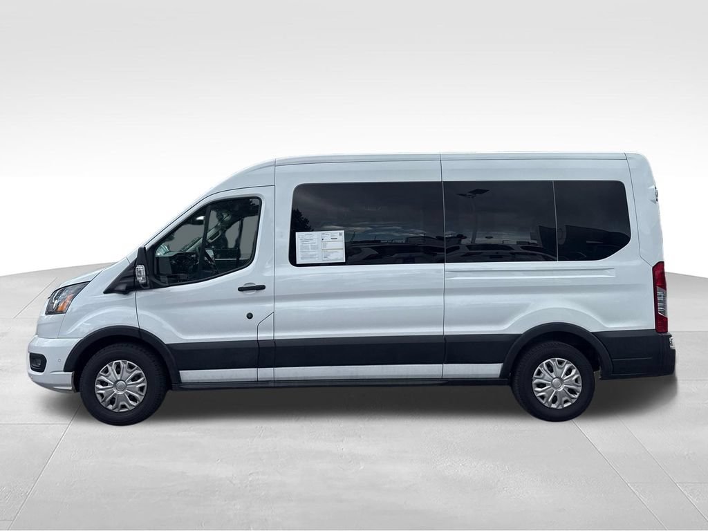 Certified 2023 Ford Transit 350 XLT RWD image 4