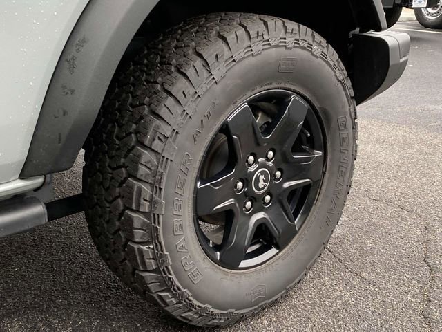Certified 2024 Ford Bronco Black Diamond image 11