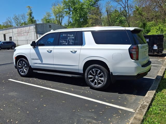 Used 2024 Chevrolet Suburban LT w/ LT Signature Package AWD/4WD image 7