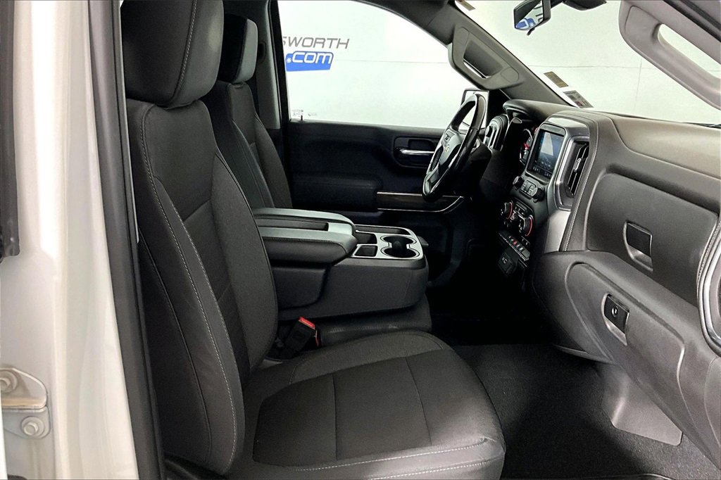 Used 2020 Chevrolet Silverado 1500 LT w/ Texas Edition image 6