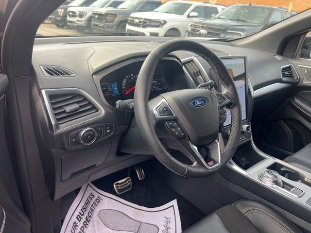 Certified 2023 Ford Edge ST image 8
