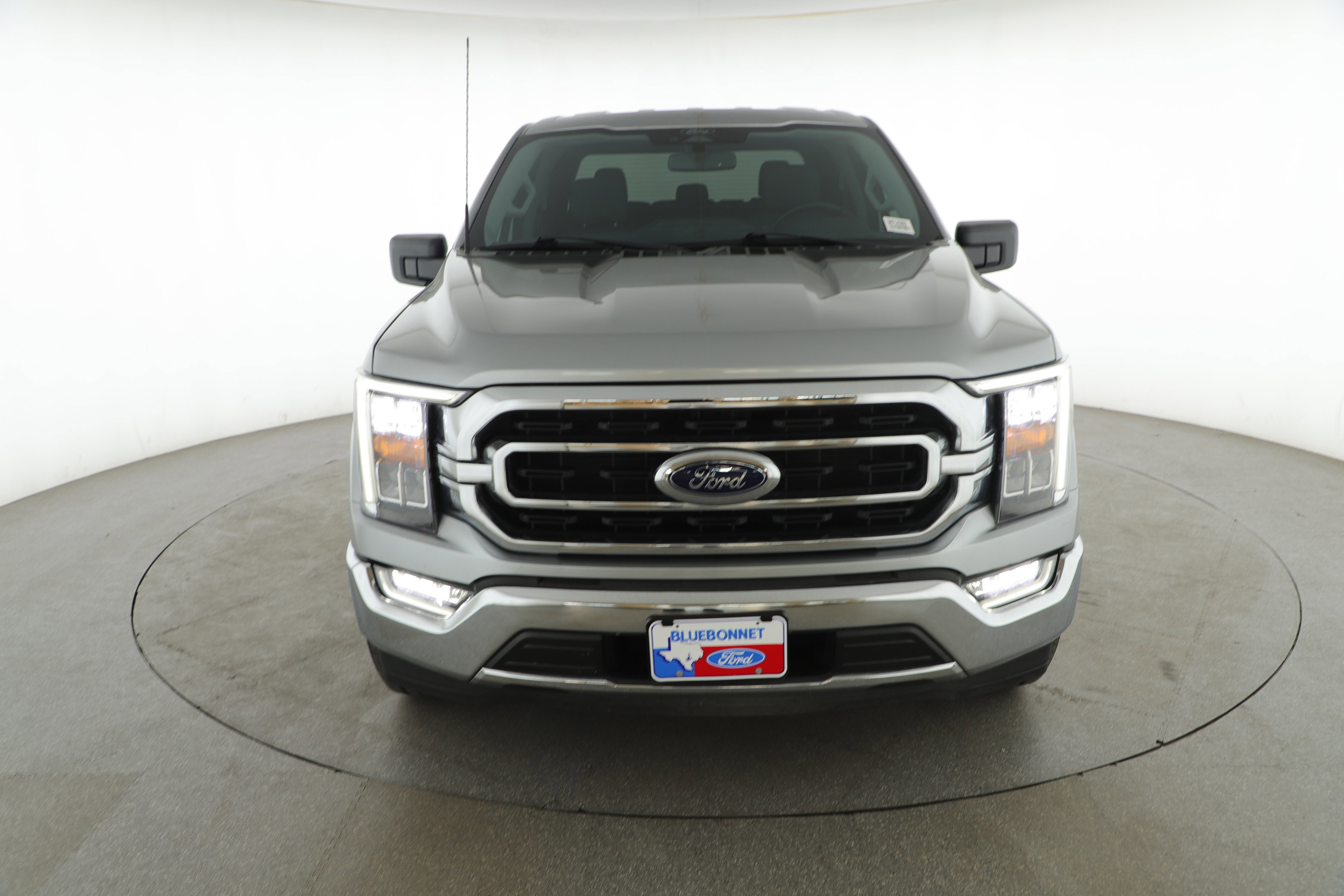 Certified 2022 Ford F150 XLT w/ Equipment Group 302A High image 3