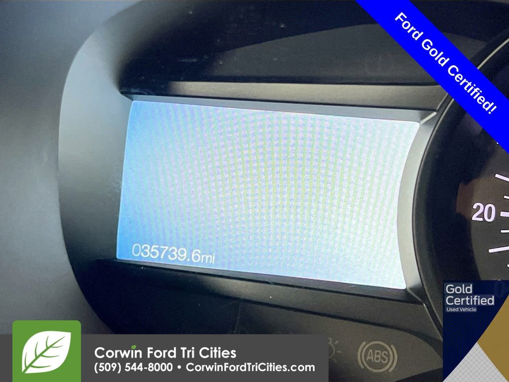 Certified 2022 Ford Edge SE image 2