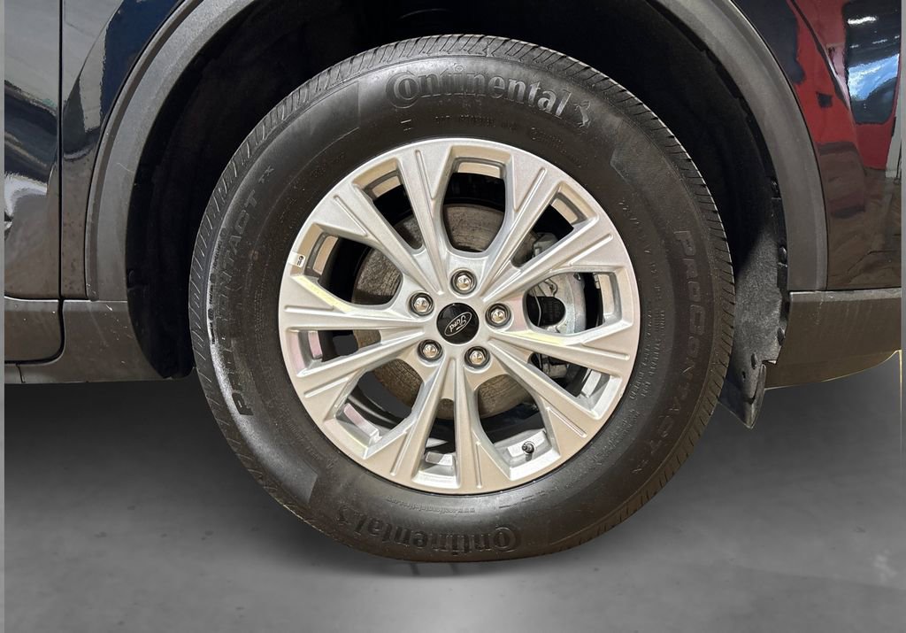 Certified 2025 Ford Escape Active AWD/4WD image 19