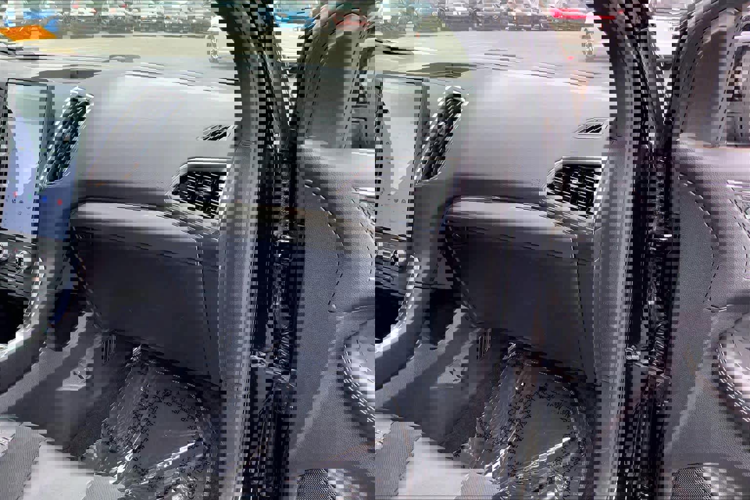 Certified 2022 Ford Edge ST w/ Equipment Group 401A image 18