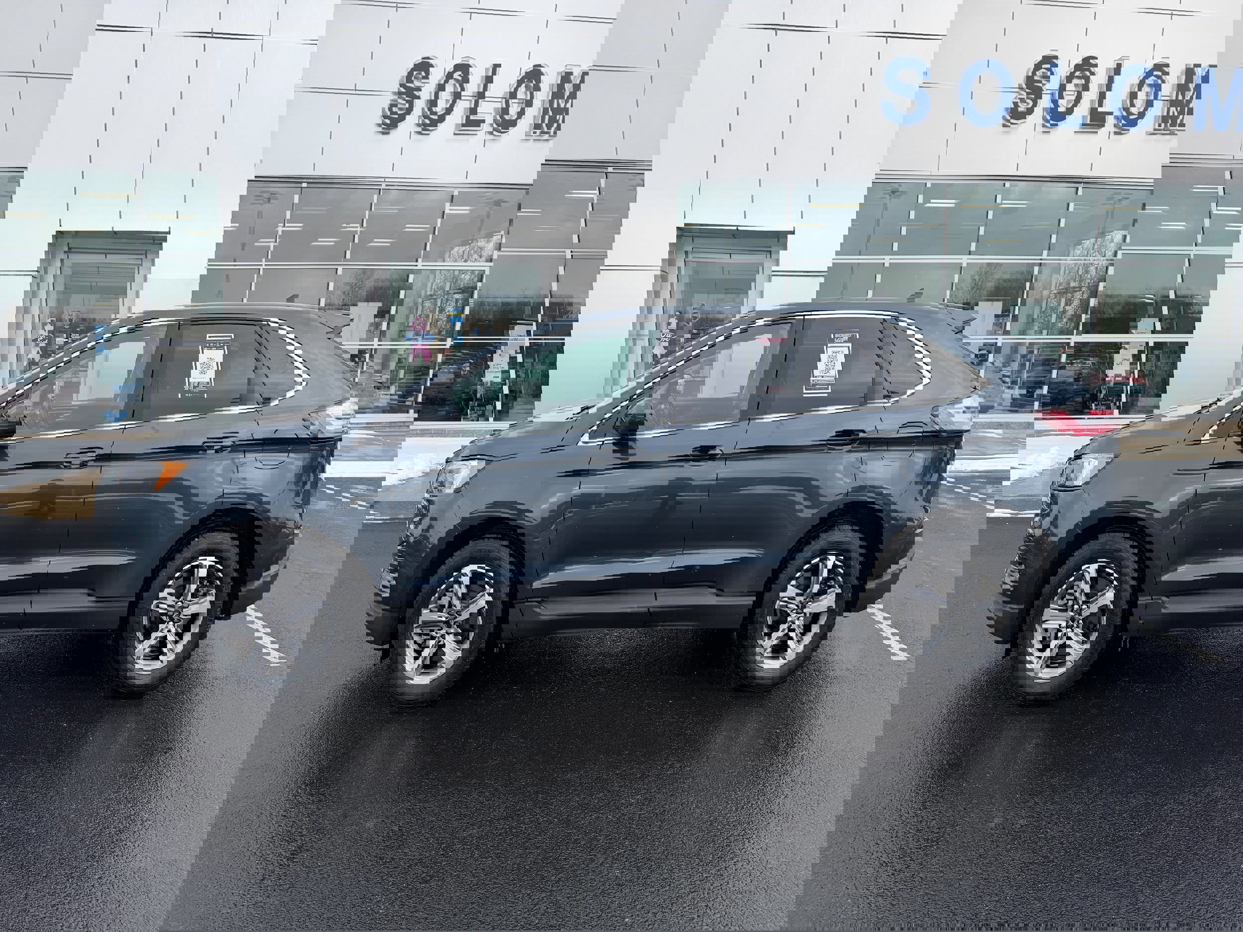 Certified 2024 Ford Edge SEL w/ Convenience Package image 6