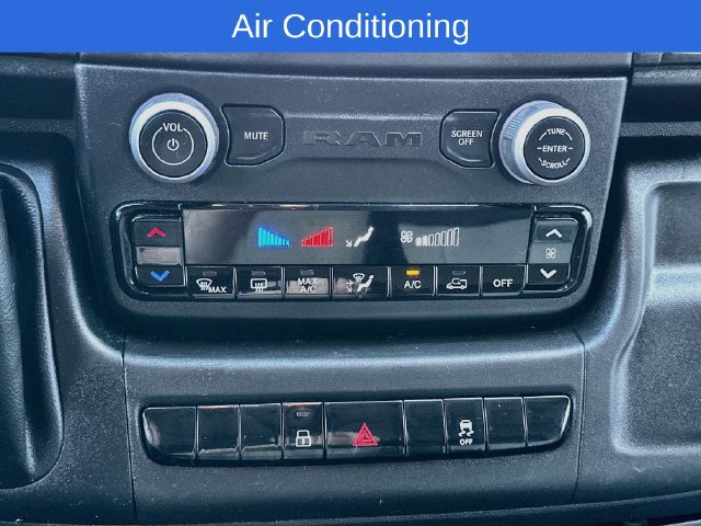 Used 2025 RAM ProMaster 2500 w/ Convenience Group FWD image 25
