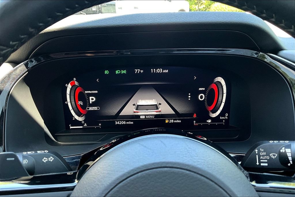 Used 2023 Nissan Pathfinder Platinum AWD/4WD image 16