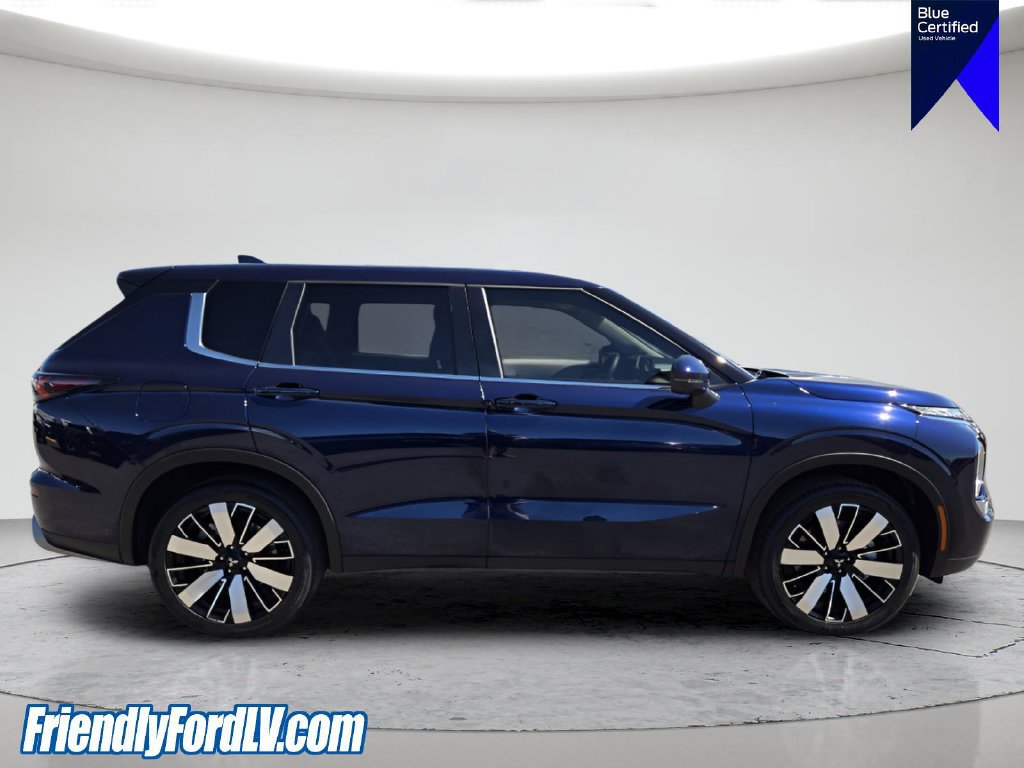 Used 2025 Mitsubishi Outlander SE FWD image 8