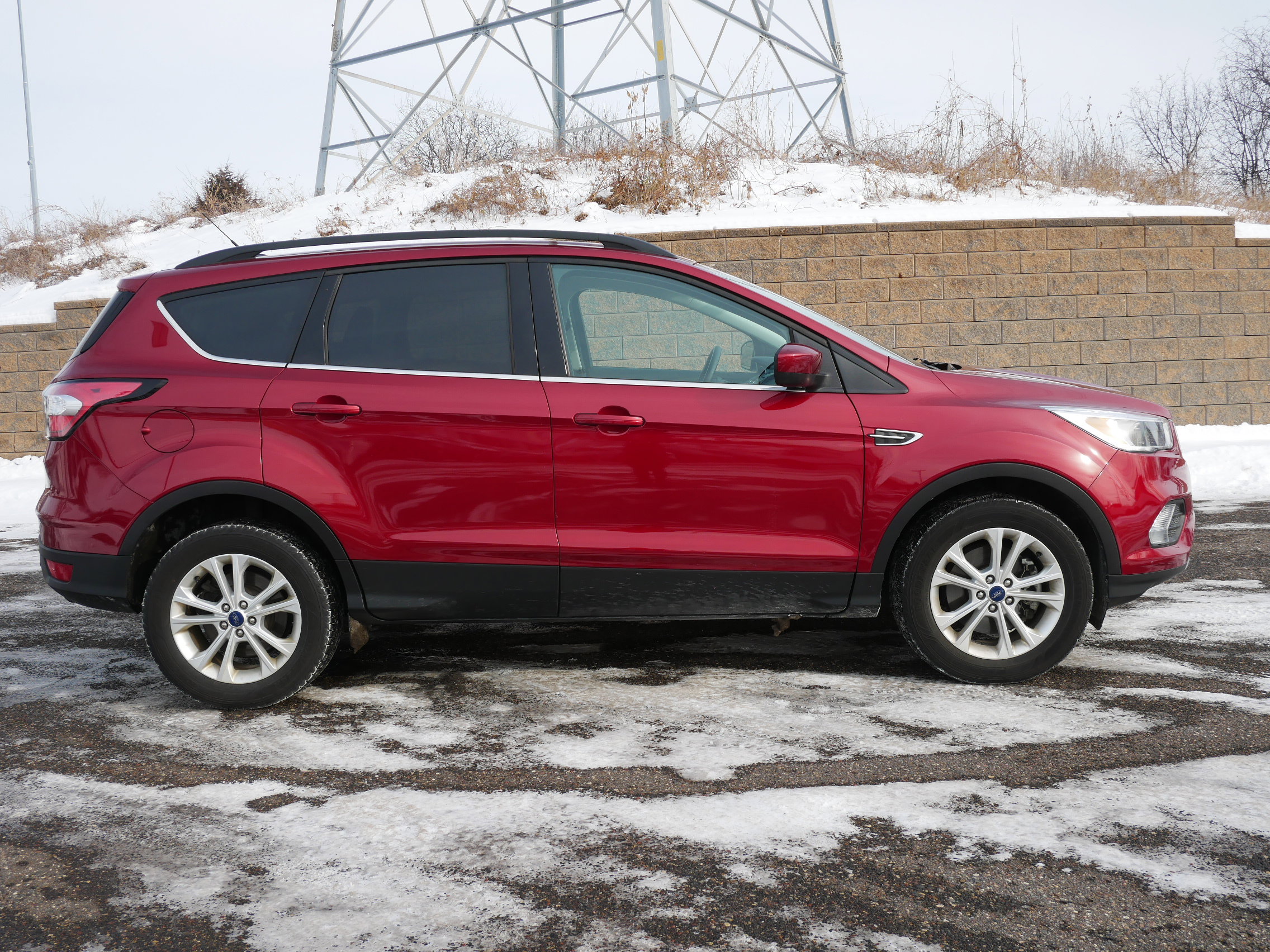 Certified 2018 Ford Escape SE image 7