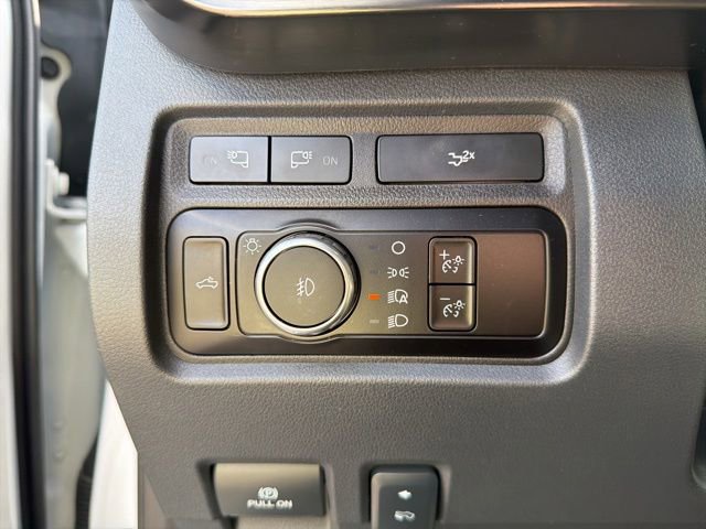 Certified 2024 Ford F350 Lariat w/ Lariat Ultimate Package AWD/4WD image 35