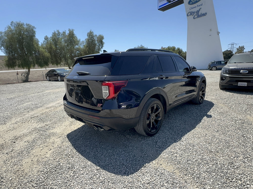 Certified 2022 Ford Explorer ST w/ Equipment Group 401A AWD/4WD image 3