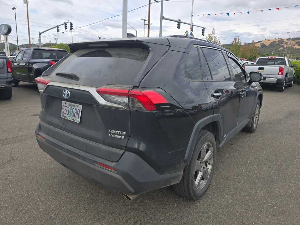 Used 2020 Toyota RAV4 Limited AWD/4WD image 10