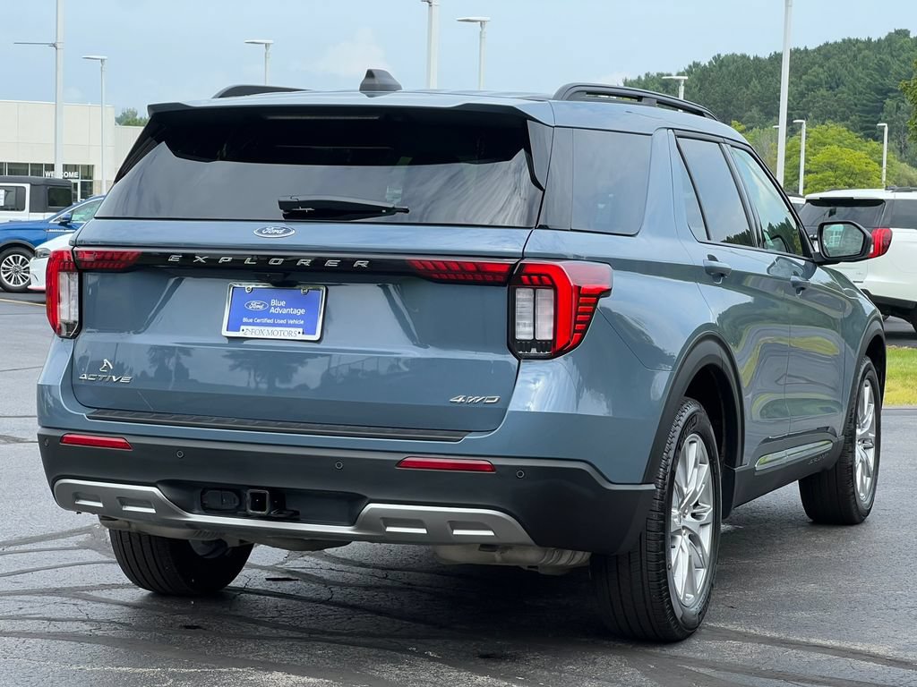 Certified 2025 Ford Explorer Active w/ Active Comfort Package AWD/4WD image 13