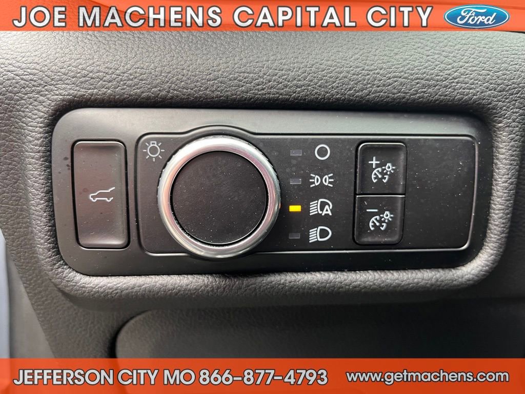 Certified 2023 Ford Explorer XLT image 21