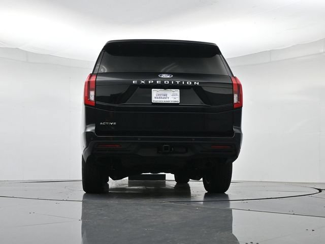 Certified 2025 Ford Expedition Active AWD/4WD image 42